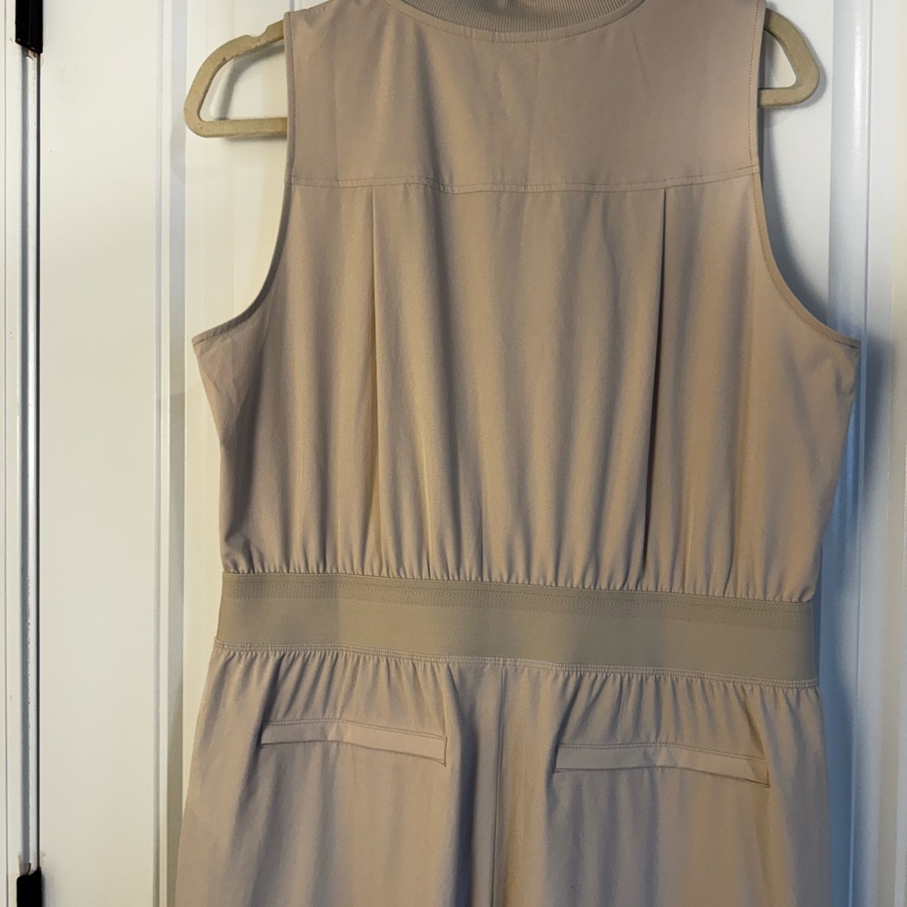 Athleta Sleeveless Cargo Jumpsuit in Light Beige - Picture 8 of 14